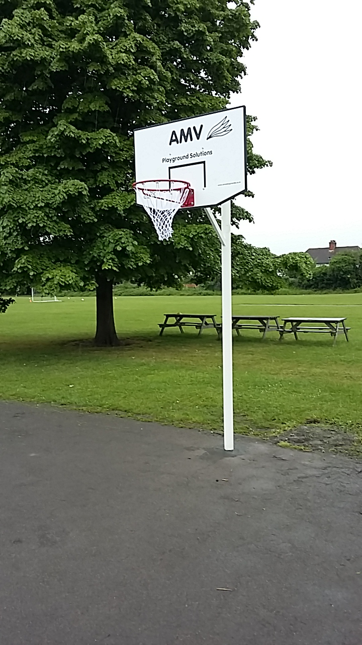 Basketball Post