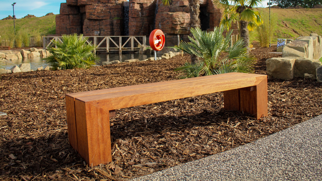 Australian Adventure Golf, Adlington
