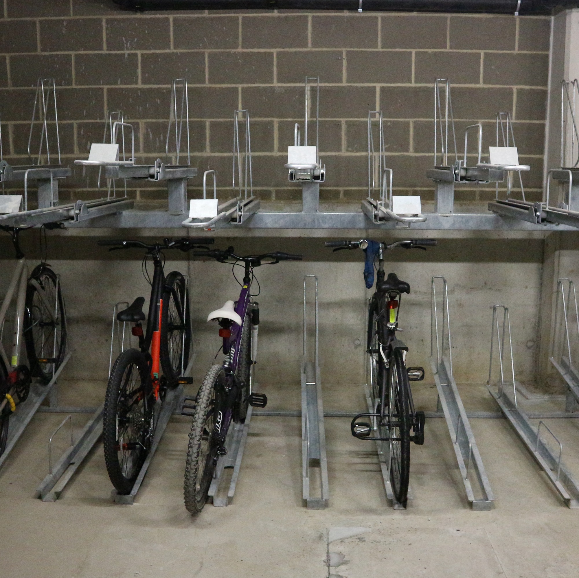 Everest Double-Decker Cycle Rack