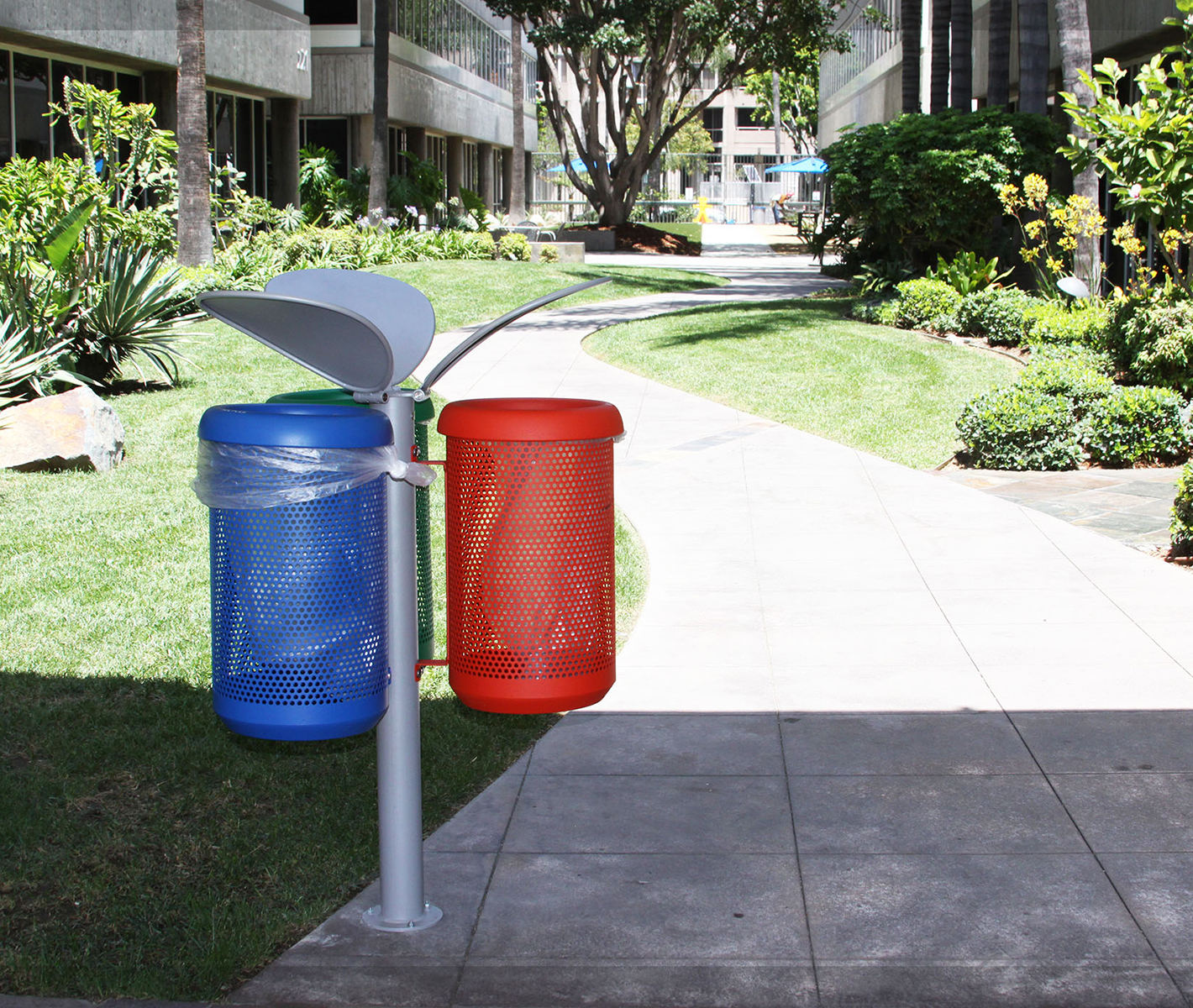 Bravo Boom Litter Bin