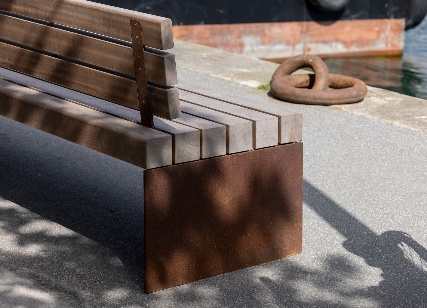 COSI Bench
