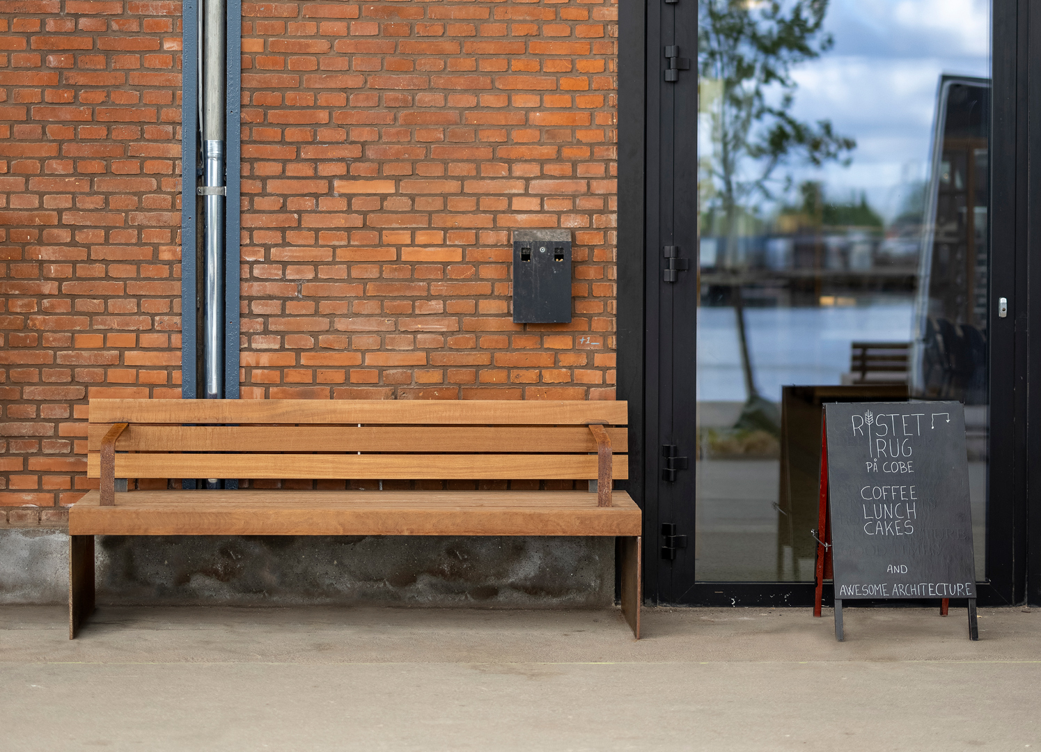 COSI Bench