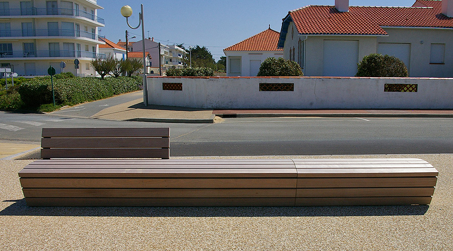 Cado Corpus Seating