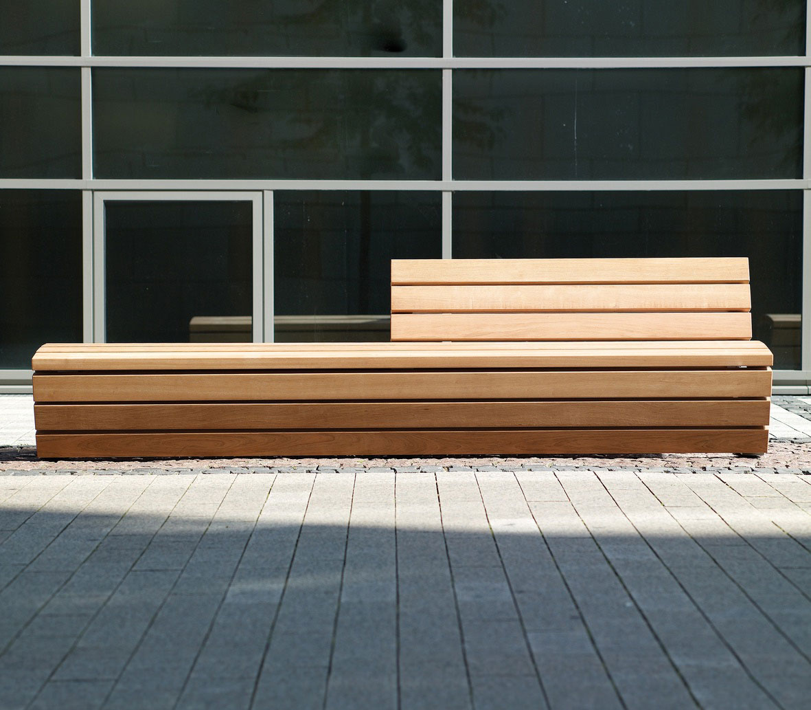 Cado Corpus Seating