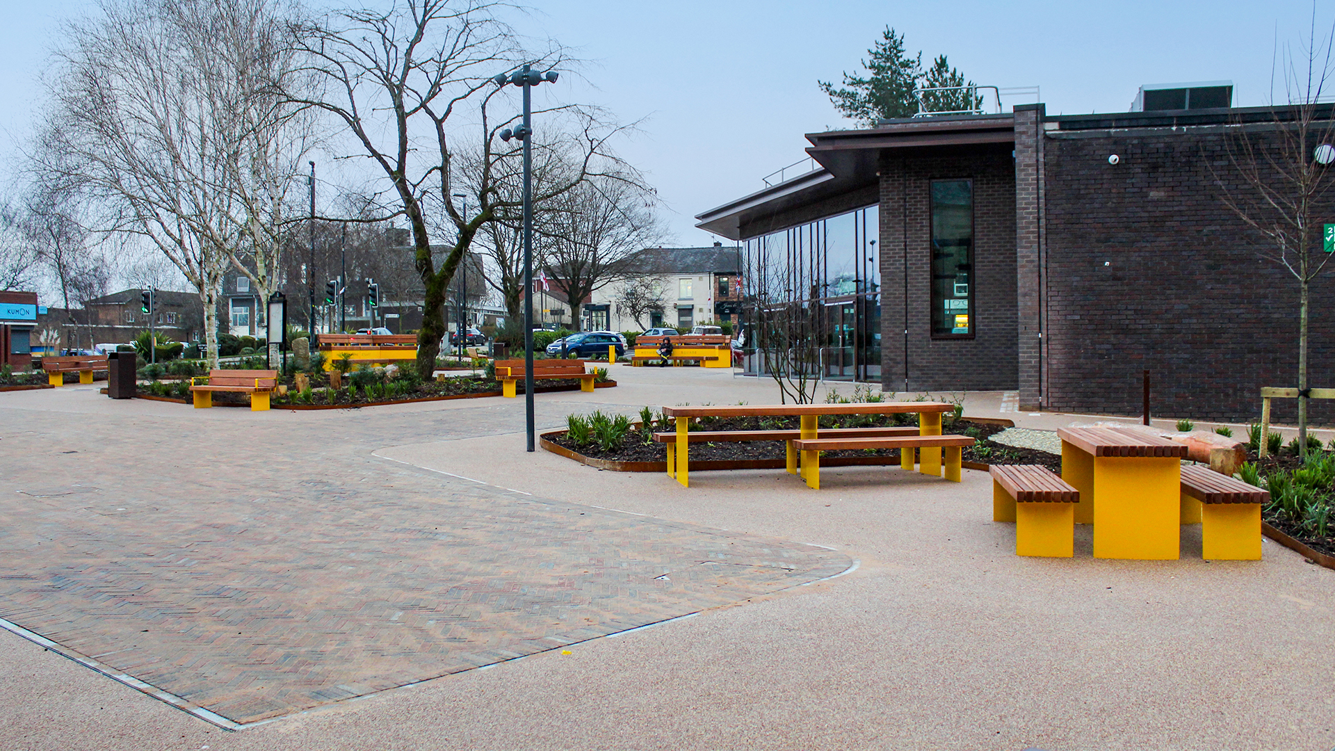 Peine Square, Heywood