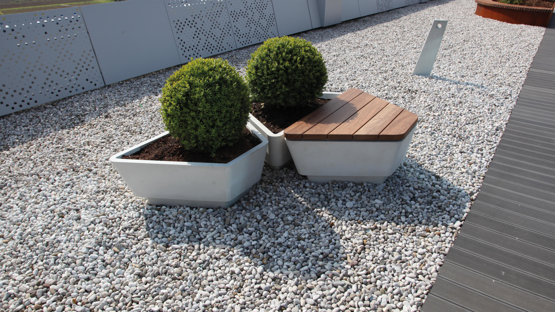 Austen Planter