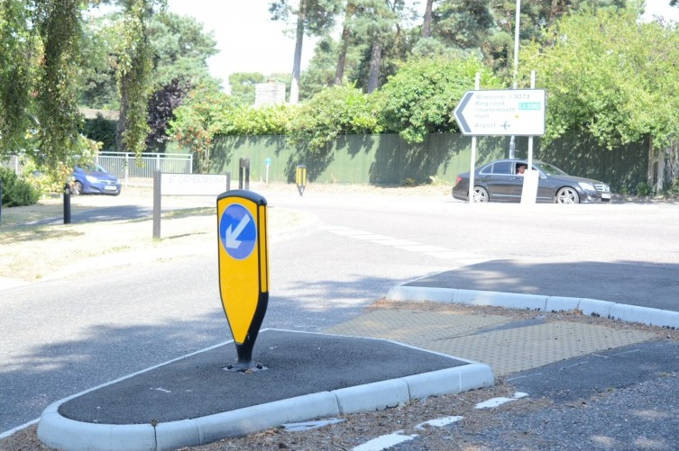 3Sixty Reflective Self-Righting Bollard