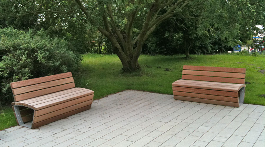 Cado Corpus Seating