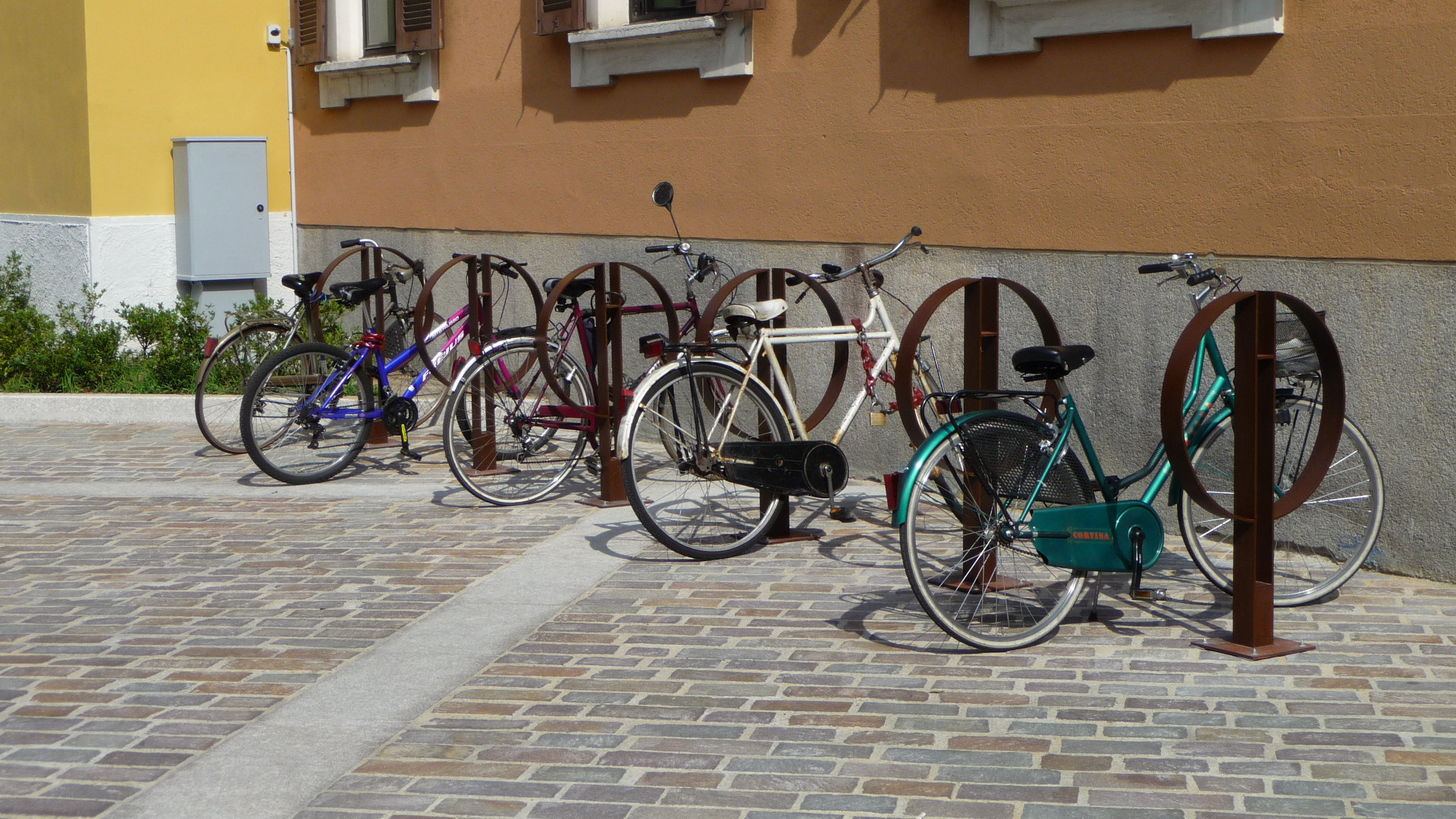 Café Bike Stand