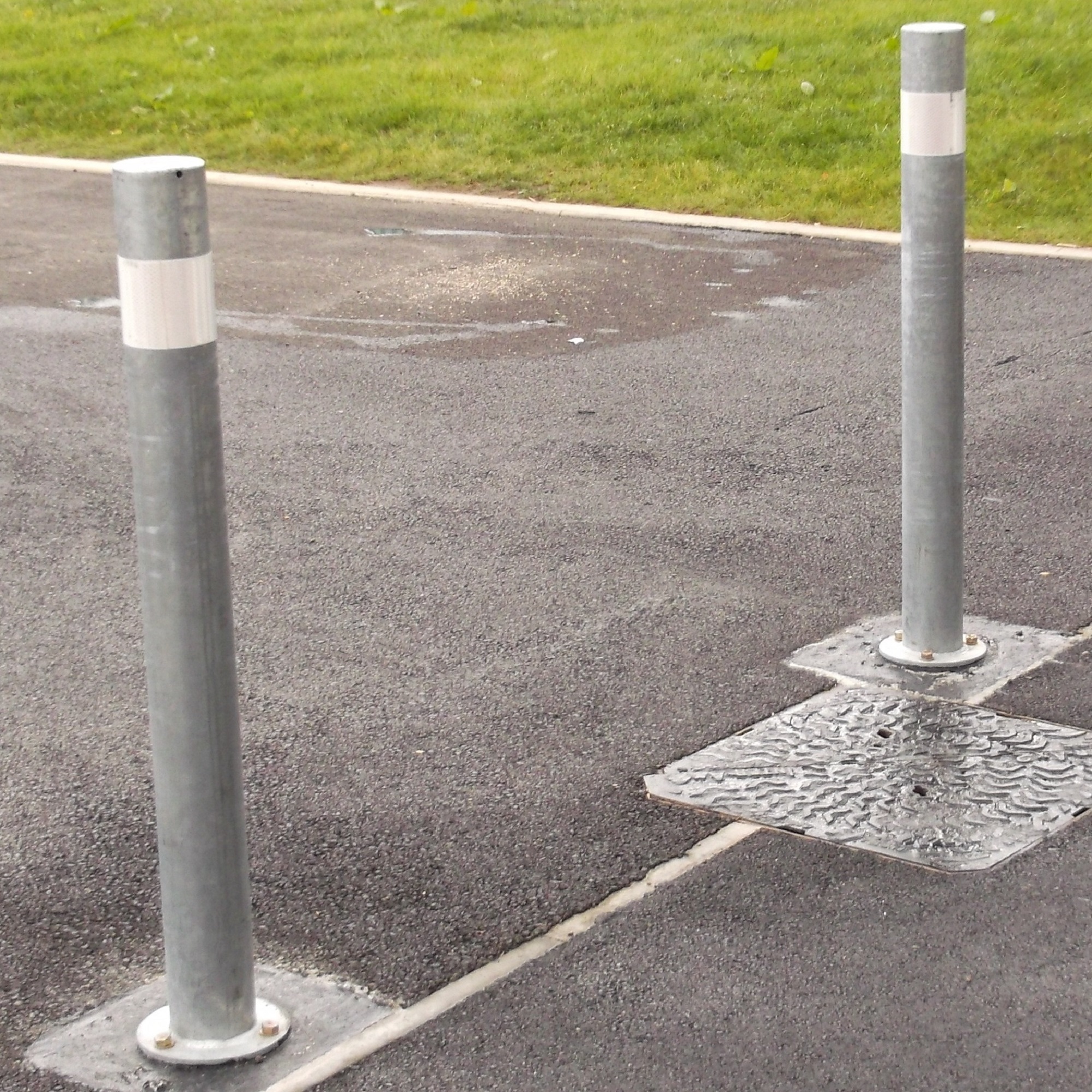 Steel Bollards
