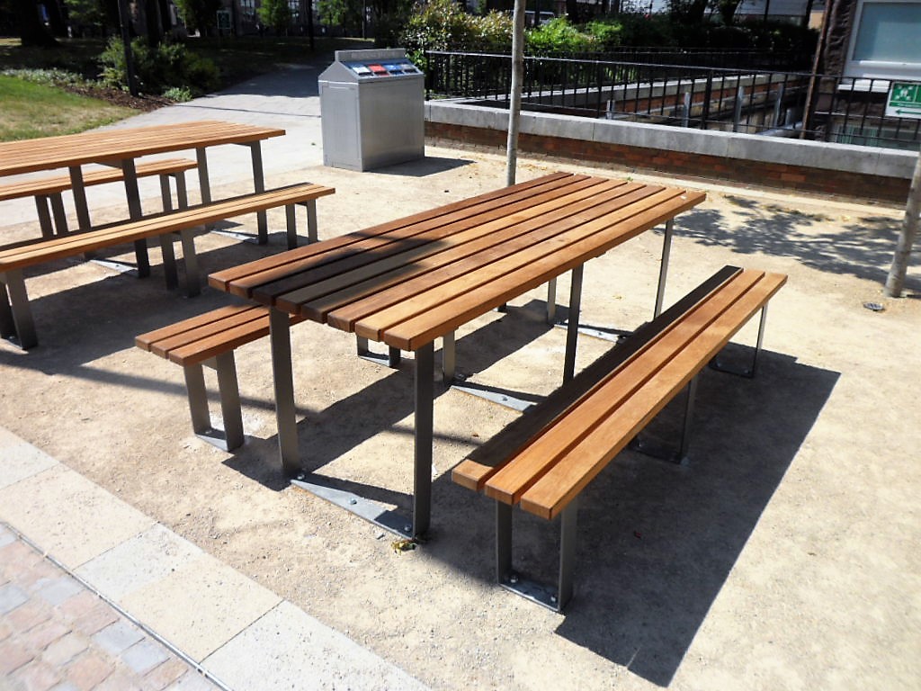 Brunswick Picnic Table