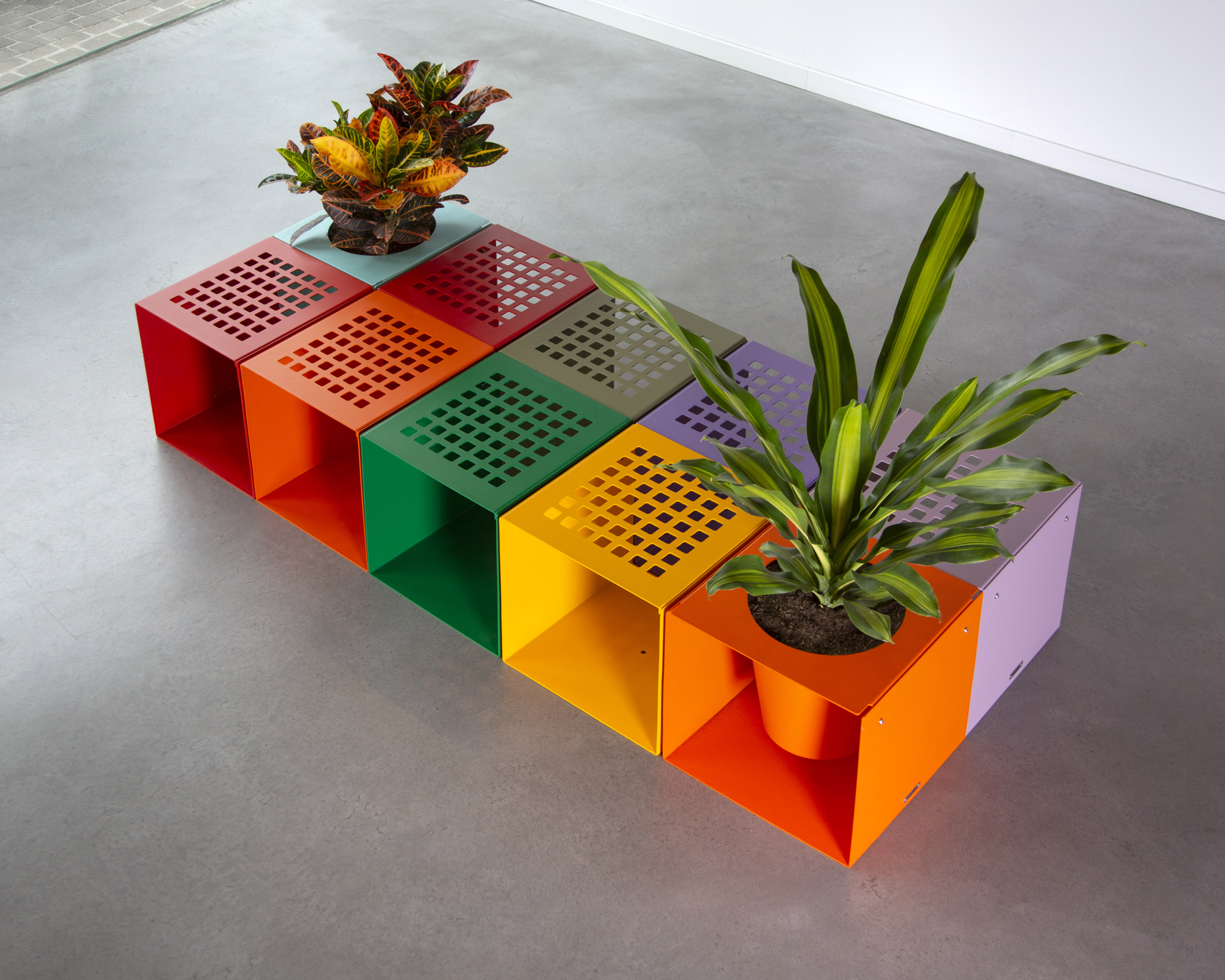 Cubik F Planter