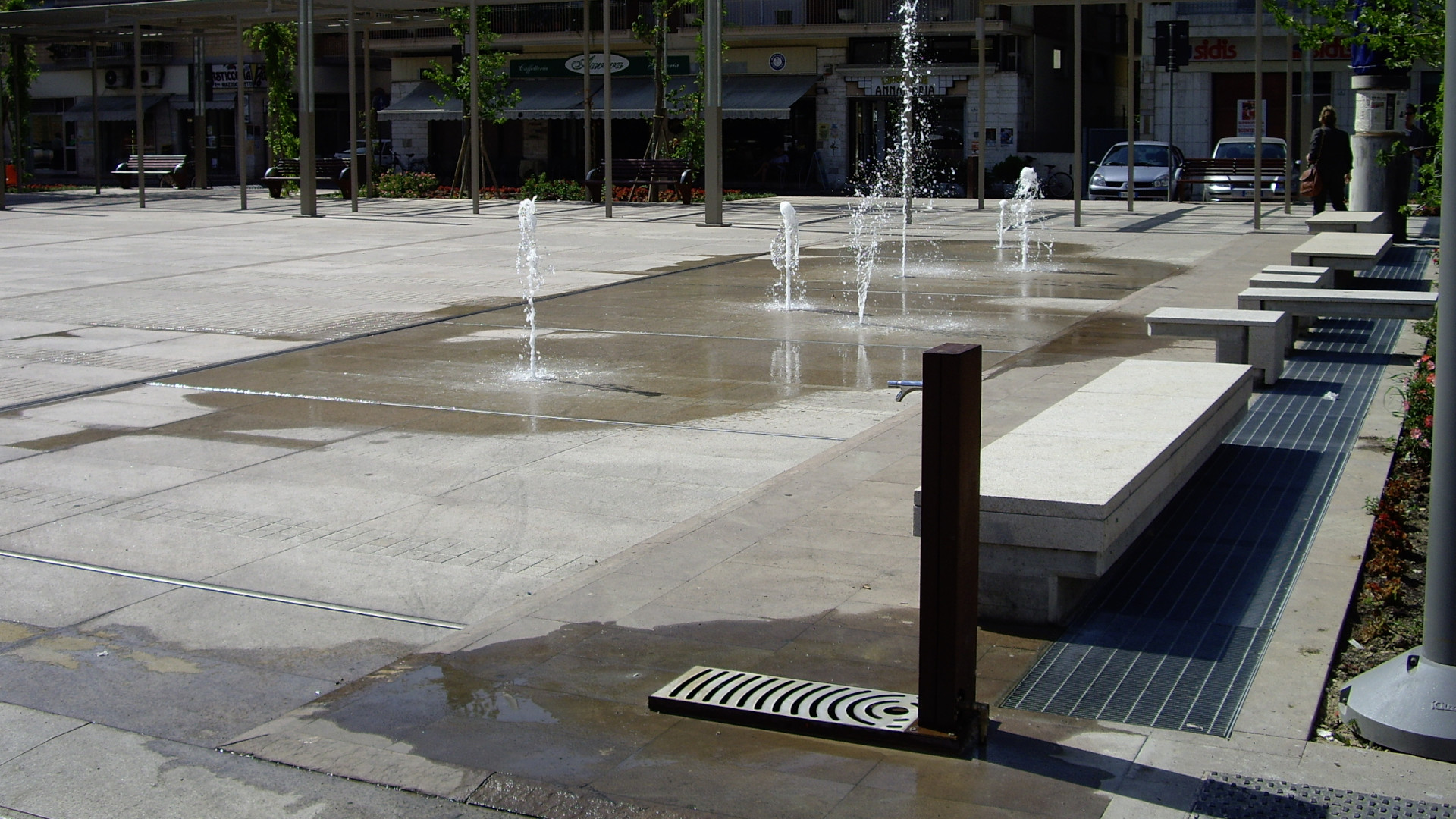 Fuente R Rectangular Fountain