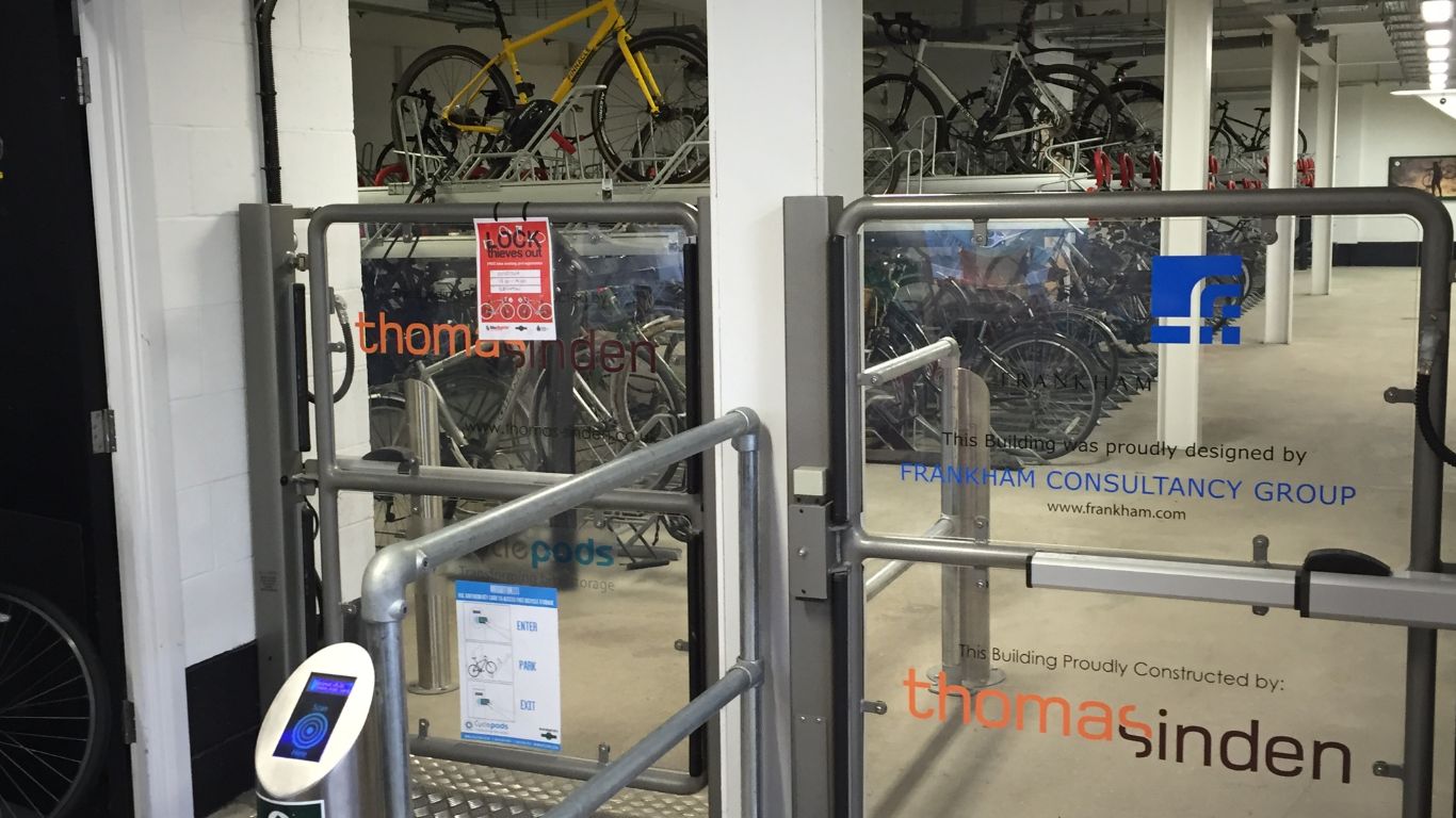 Brighton Railway Station Cycle Hub, Brighton