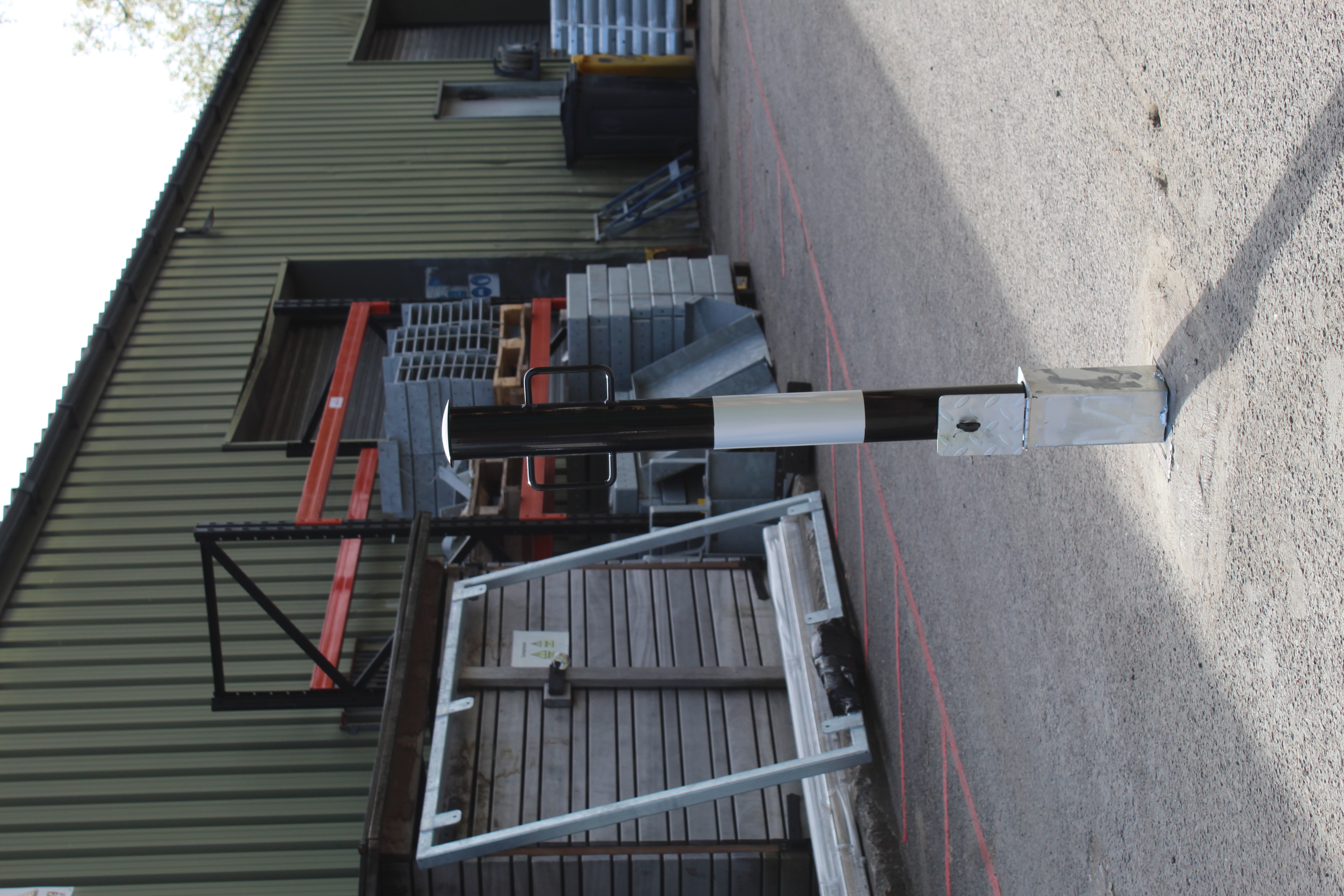 Black & White Removable Bollard
