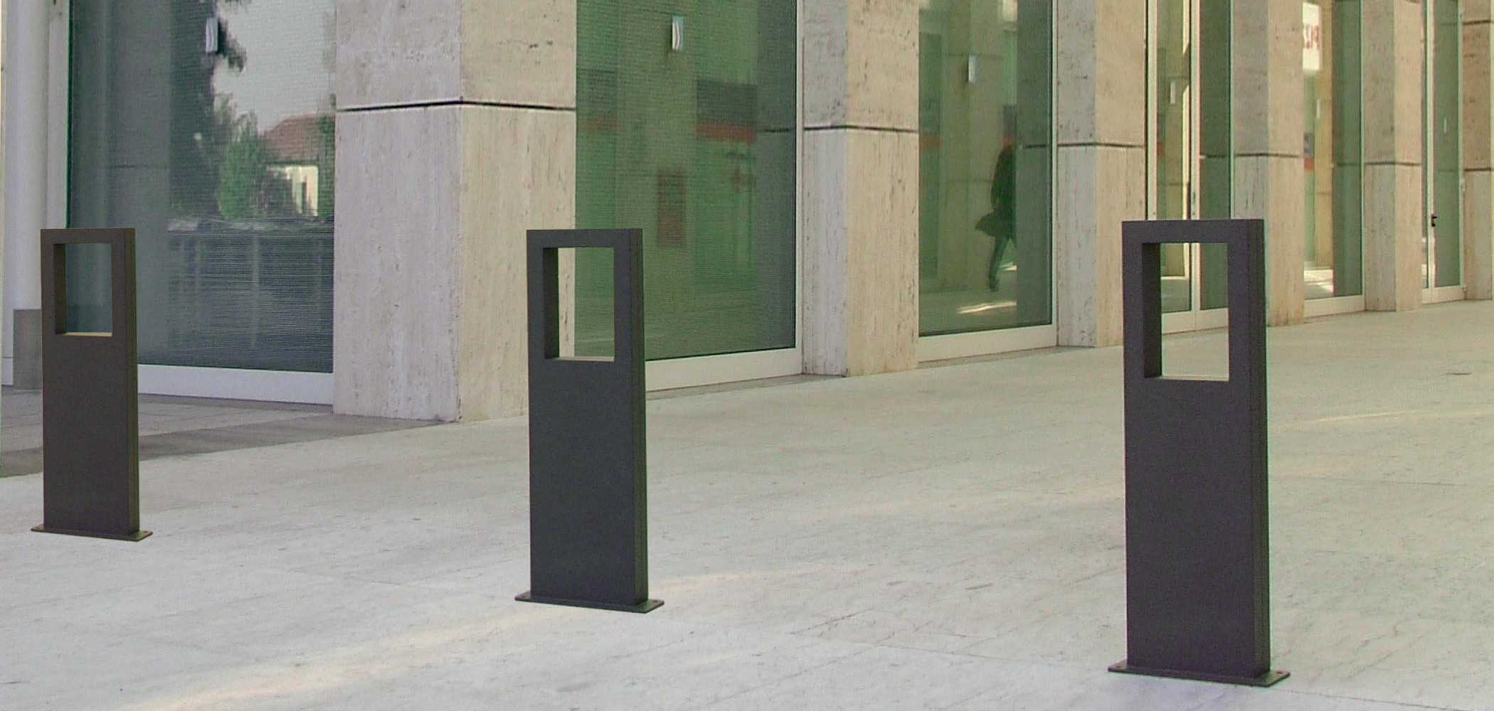 Word Bollard
