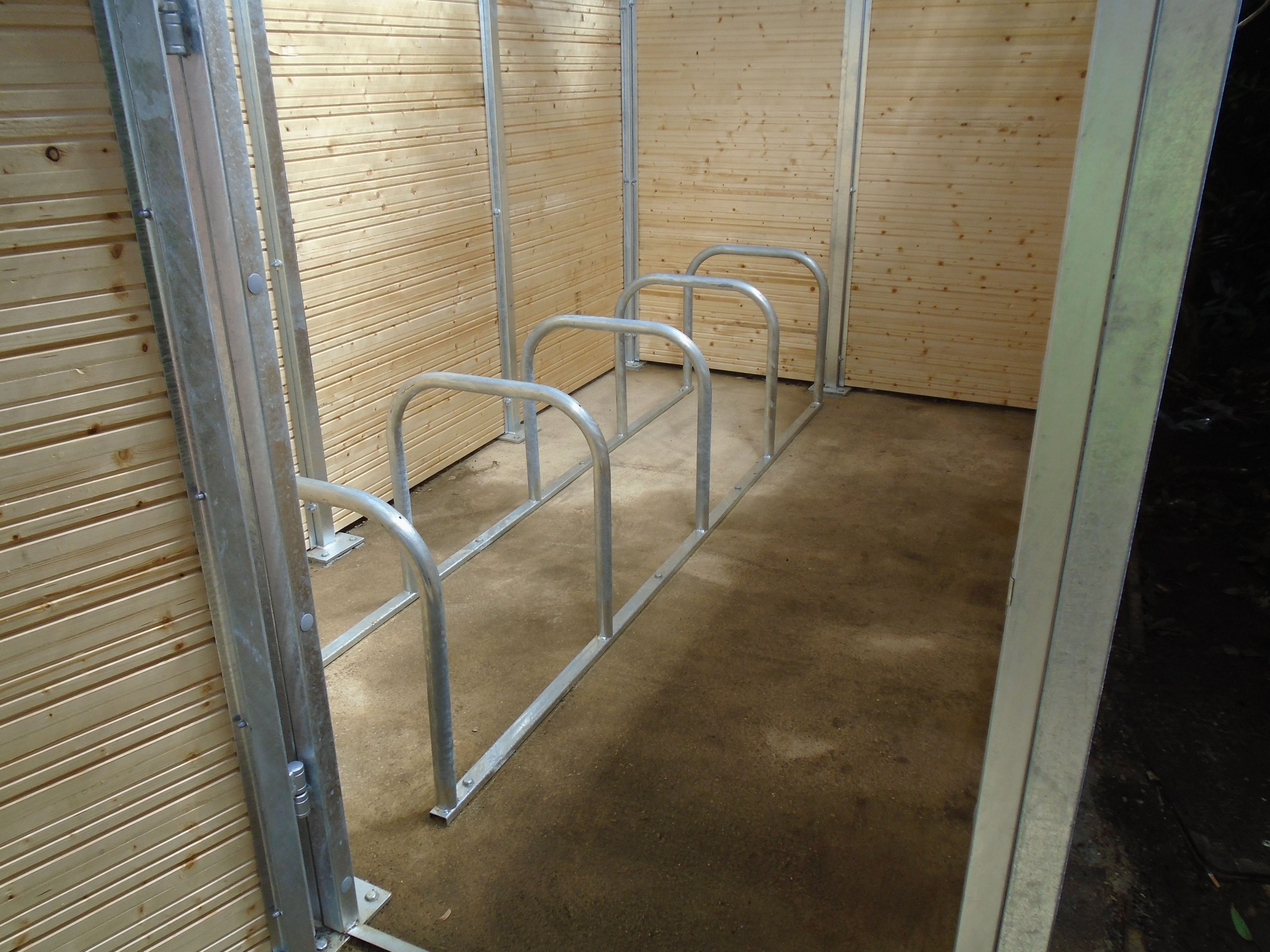 Ascot Junior Compound