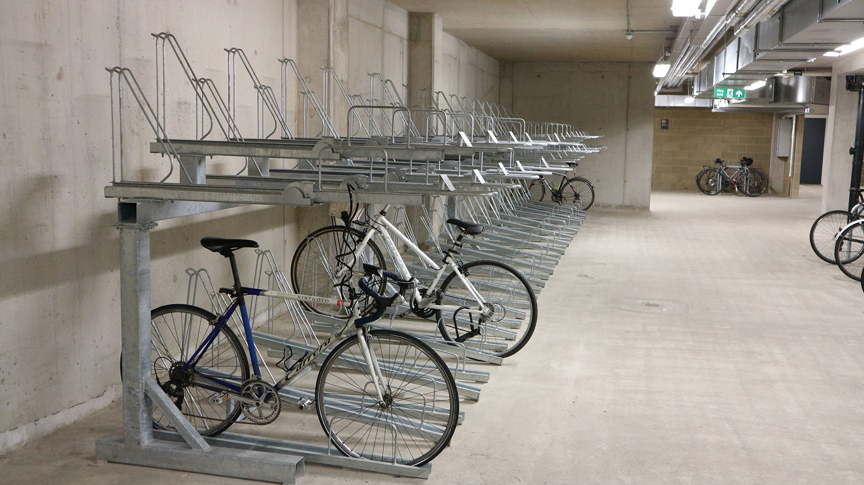 Everest Double-Decker Cycle Rack