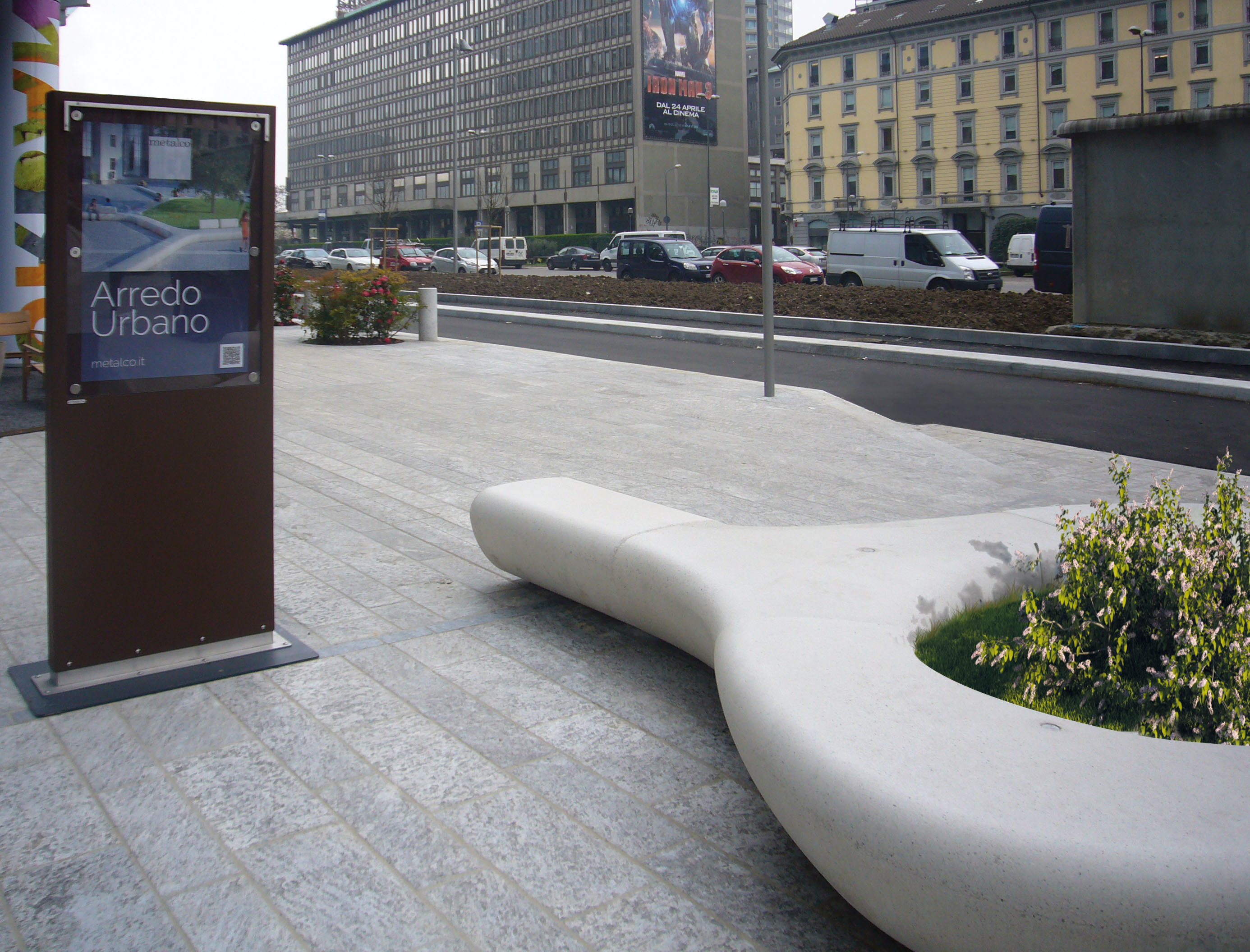 Tree Line Seating