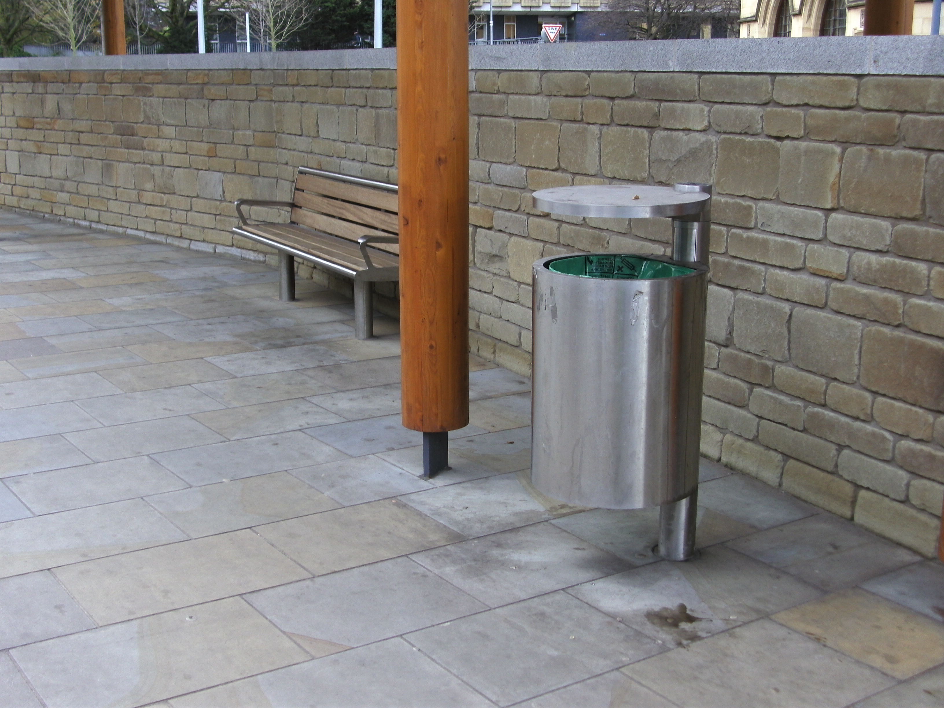 Bradford Litter Bin