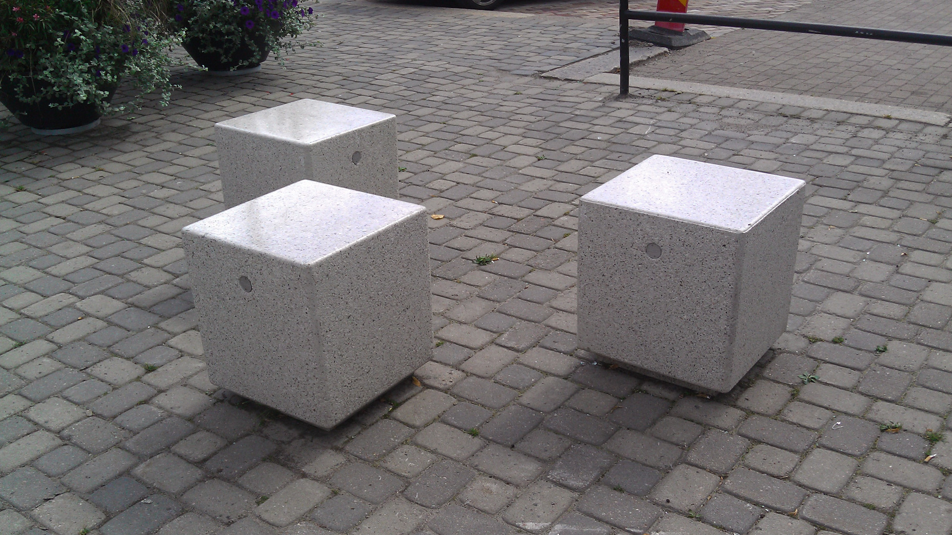 Corallo Bollard