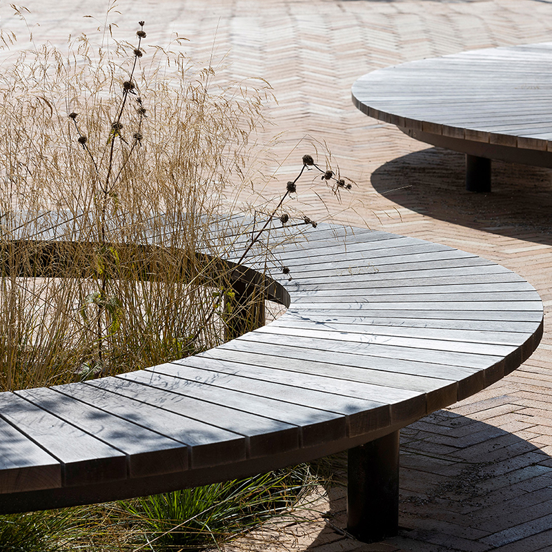 MP Round Bench