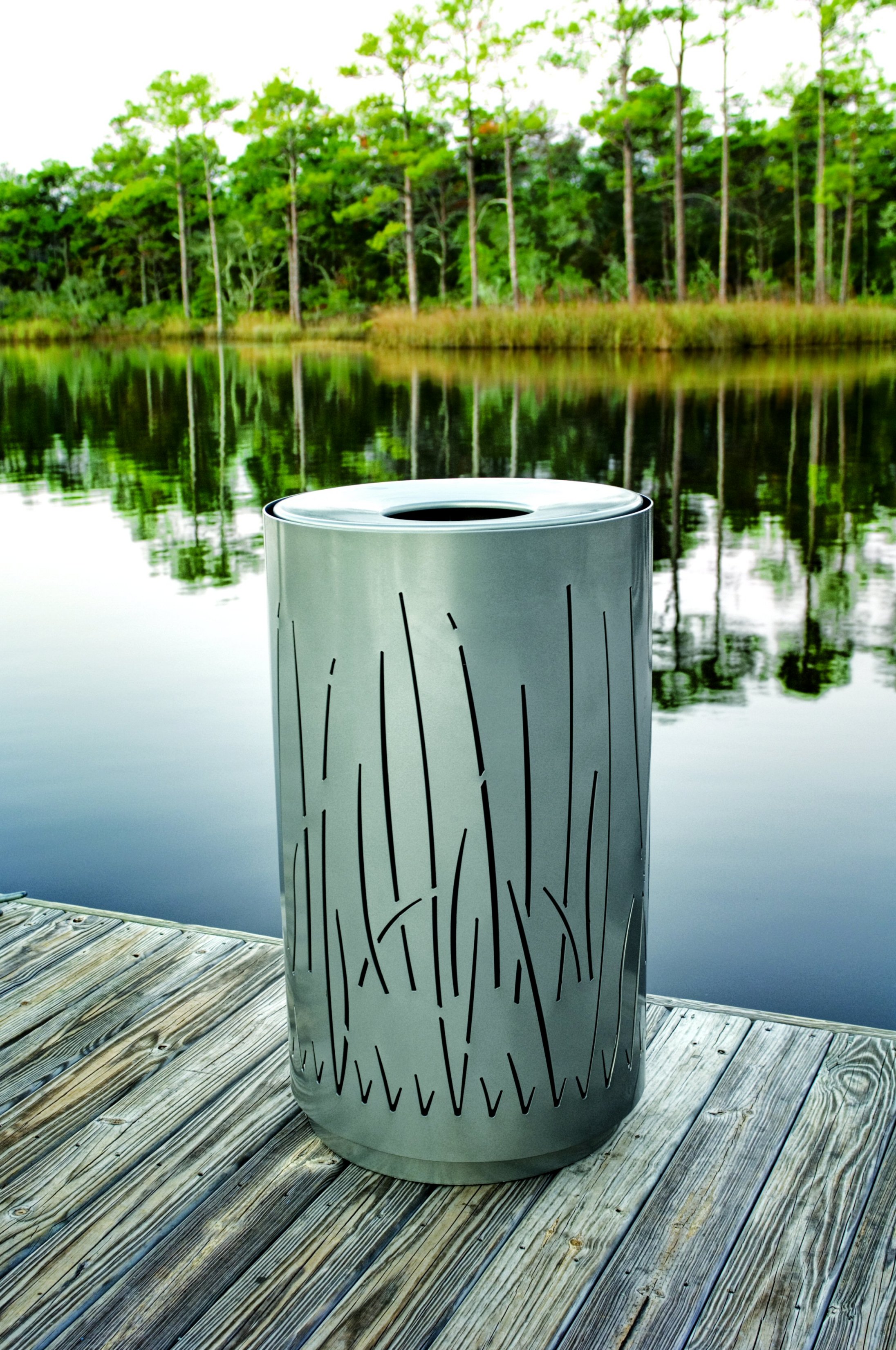 Lakeside Litter Bin
