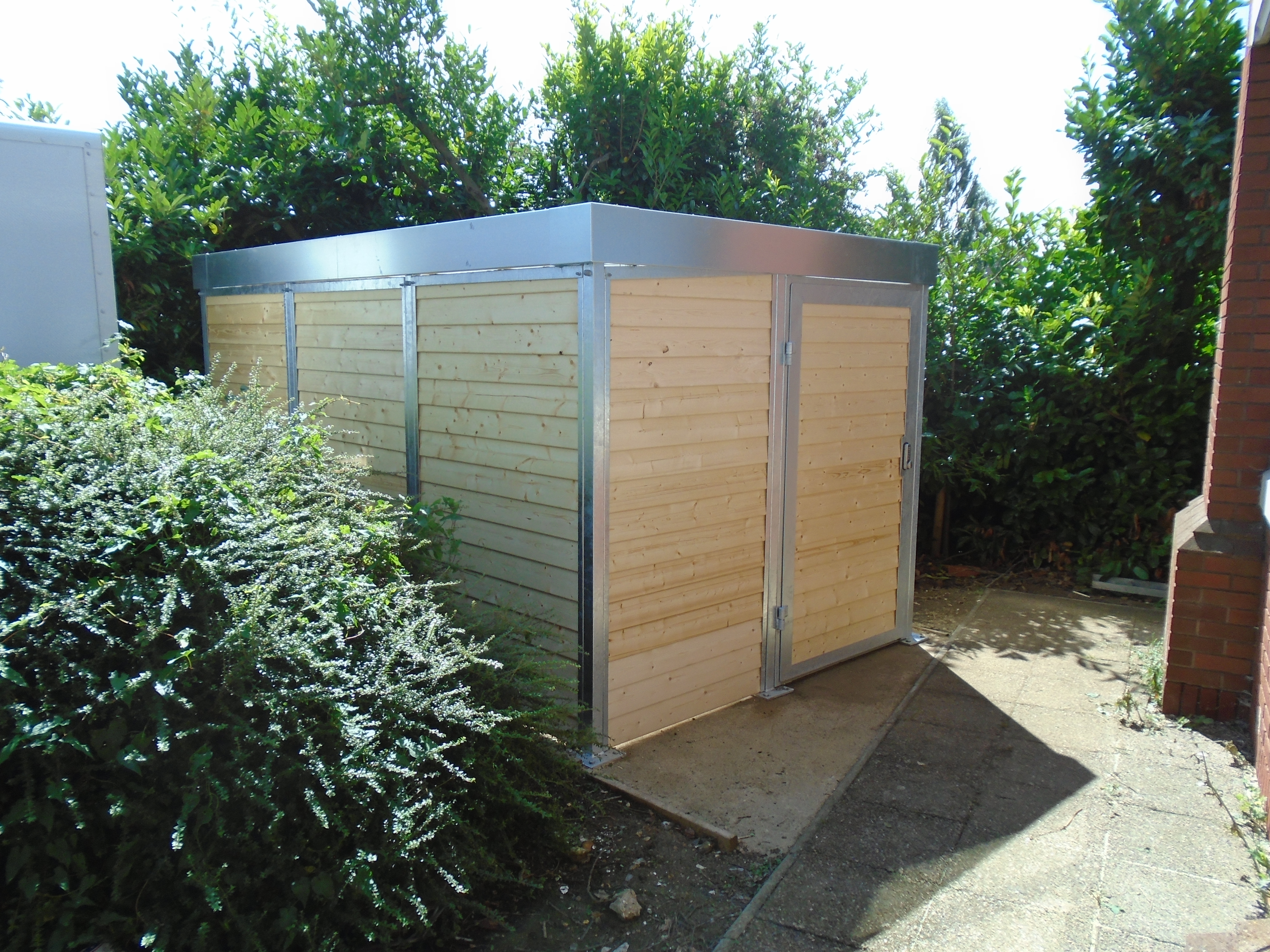 Ascot Junior Compound