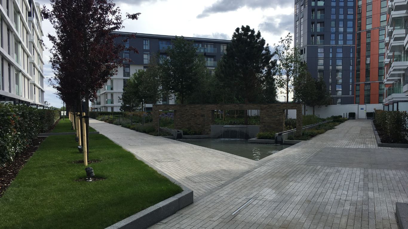 Nine Elms Point, London