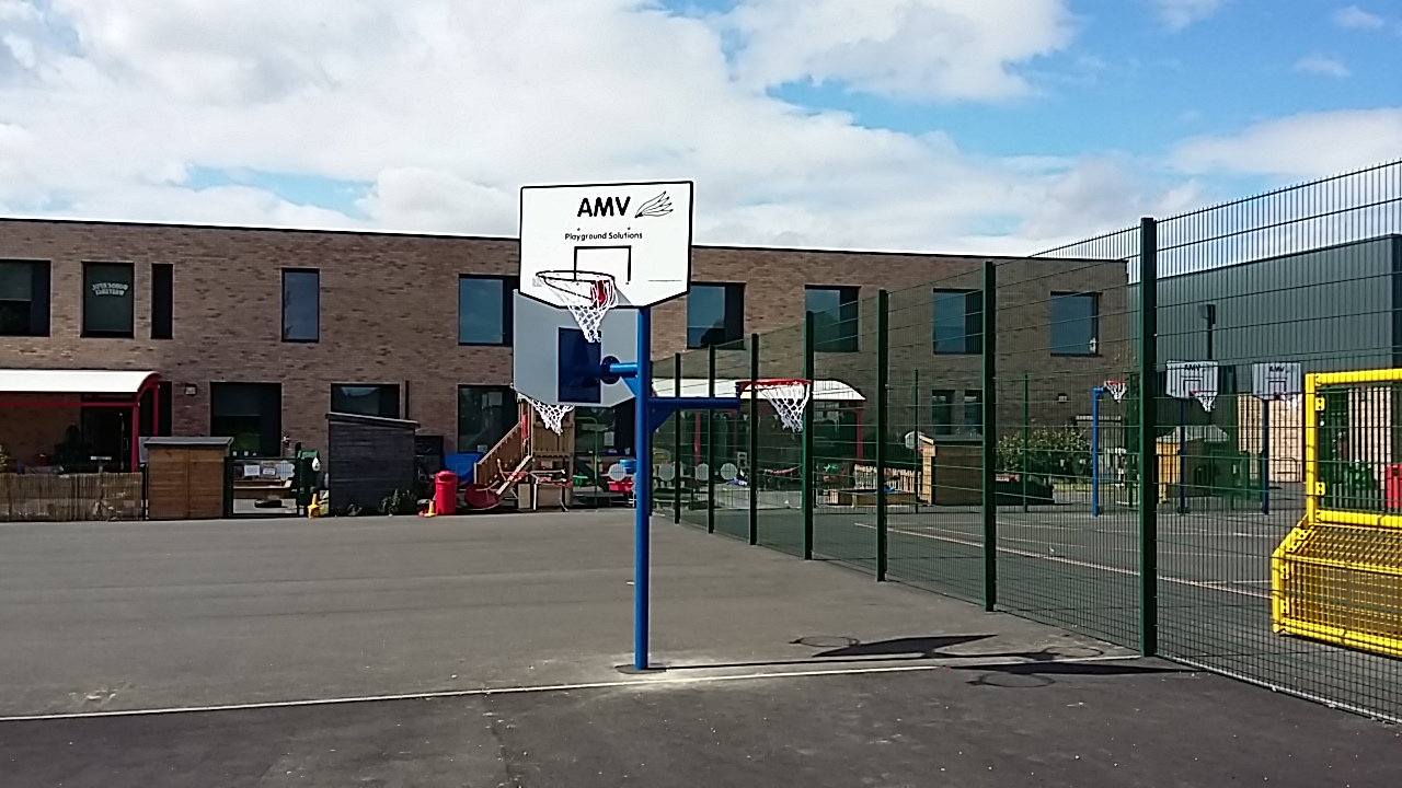 Basketball Post