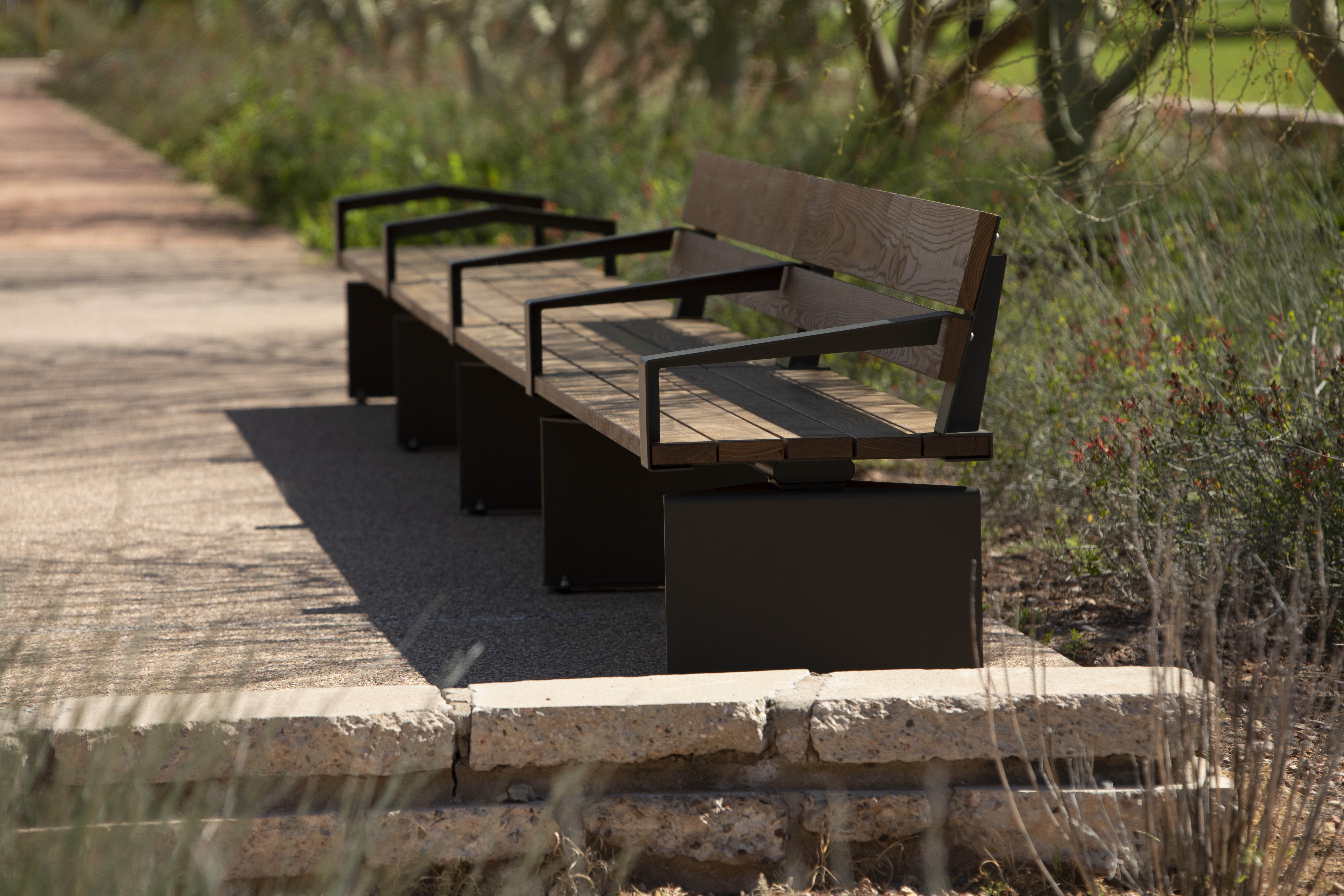 Link Seating