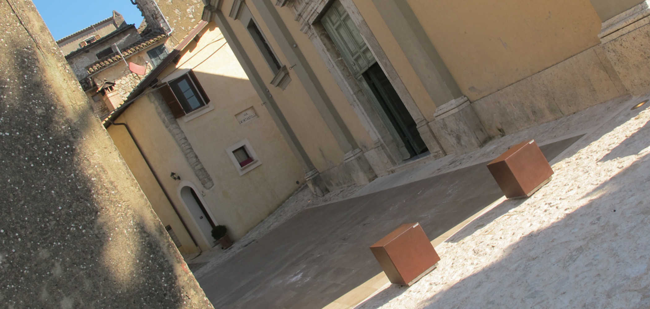 Cube Bollard