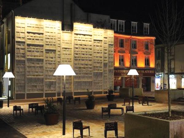 Lua Chair
