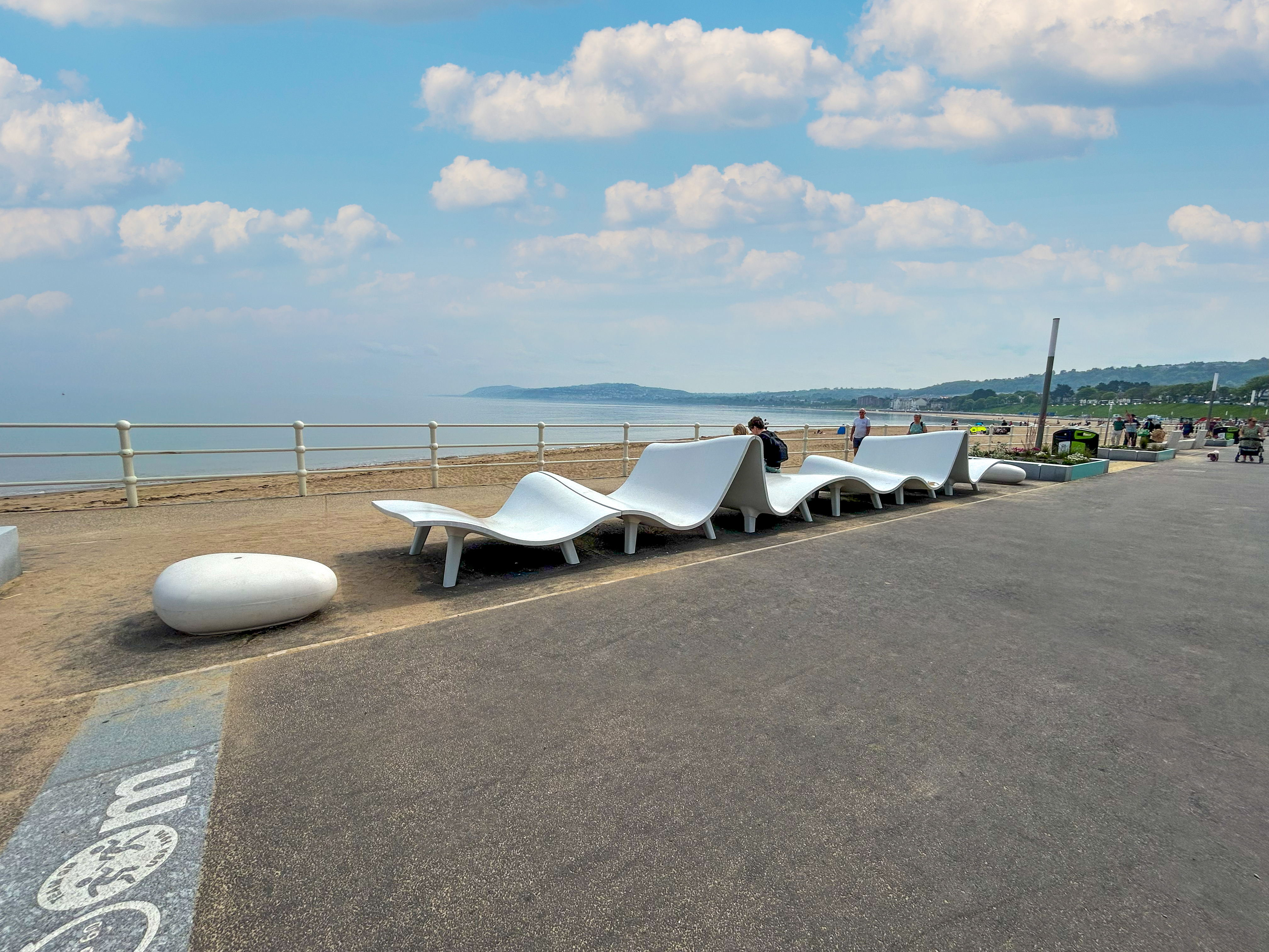 Kore Bench