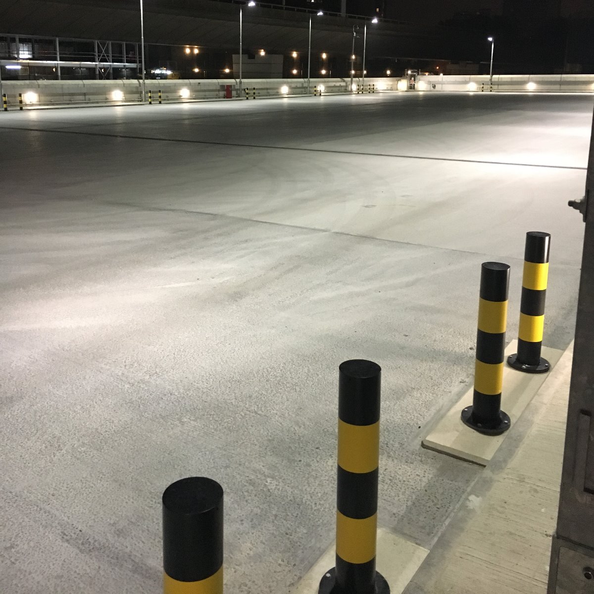 Yard Bollard