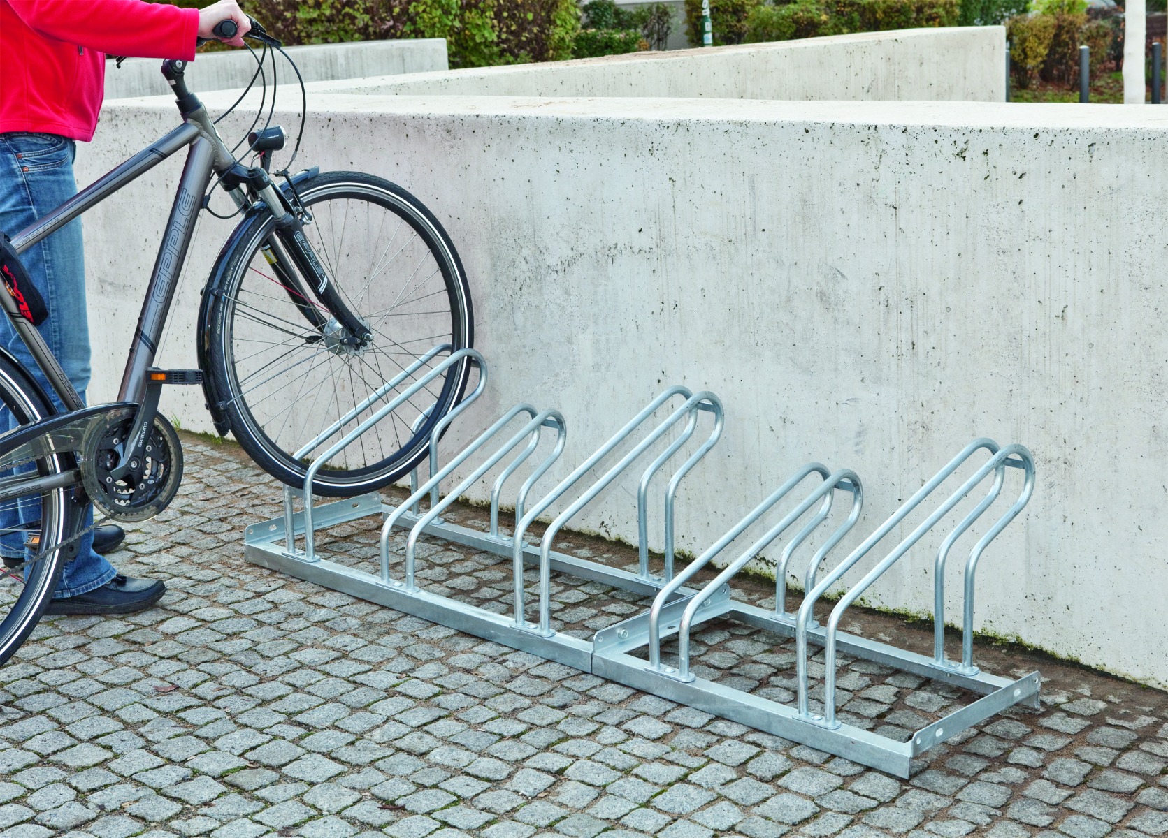 Lo-Hoop Cycle Rack