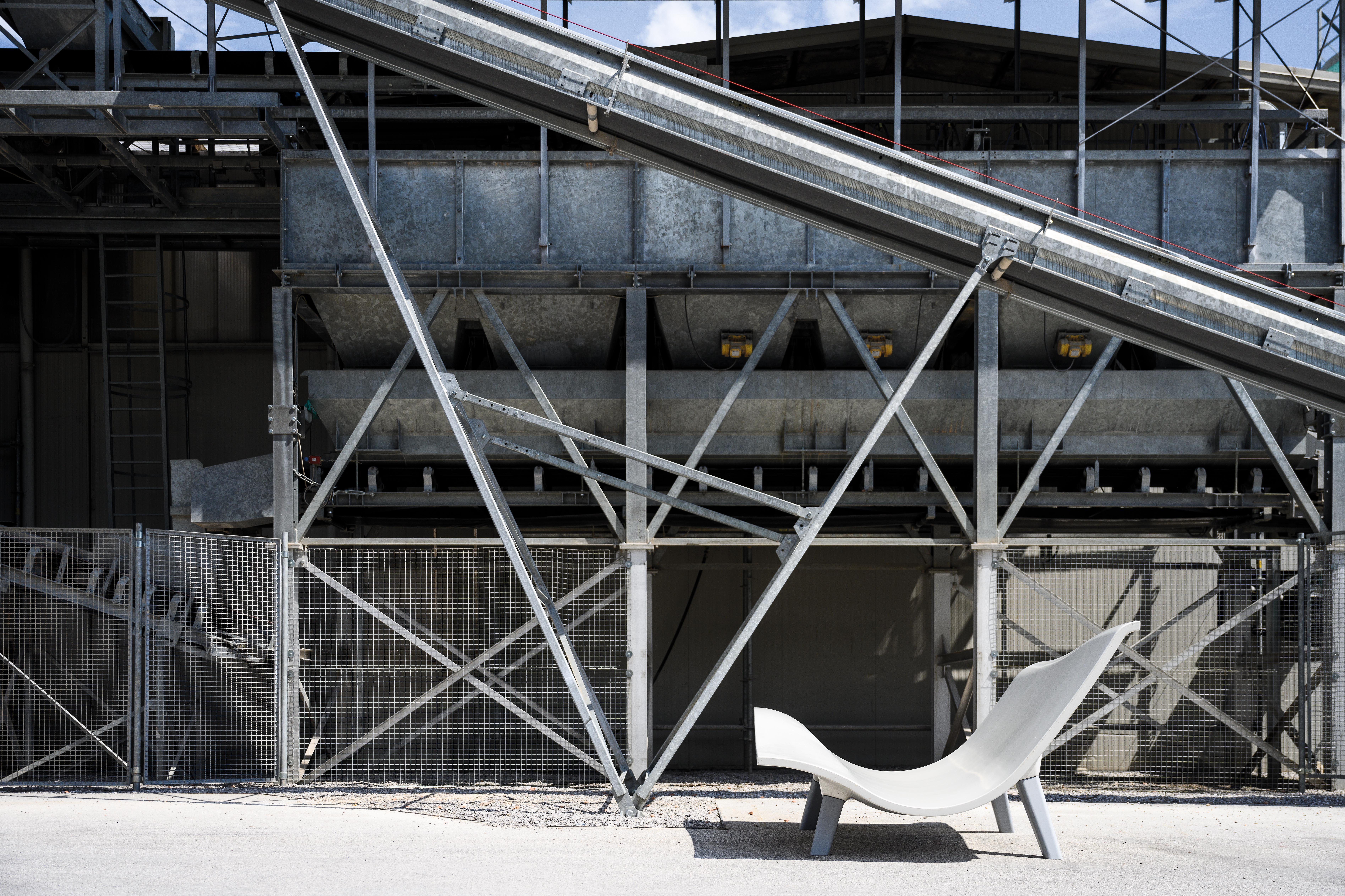 Kore Bench