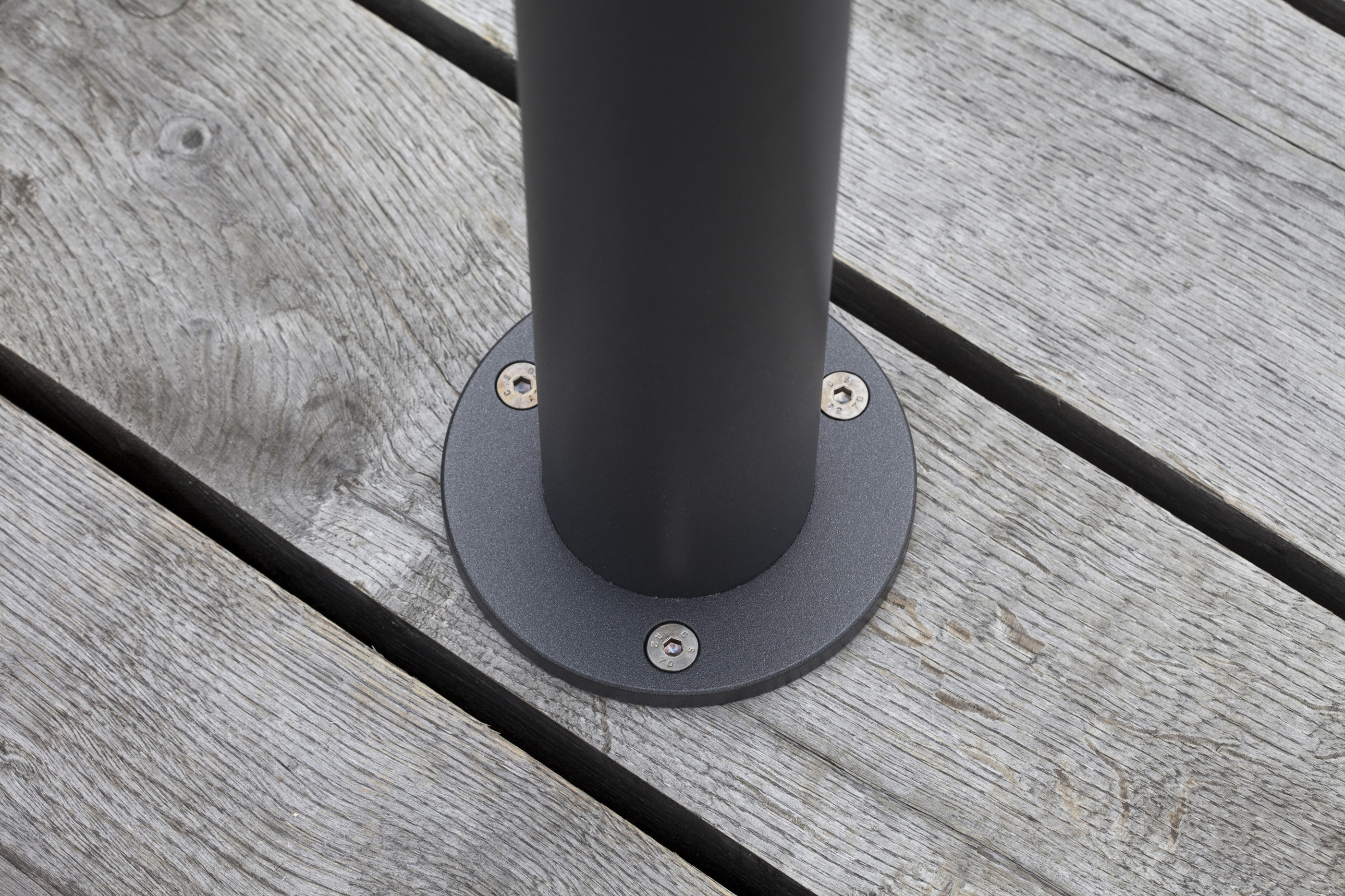 Point Sun Bollard