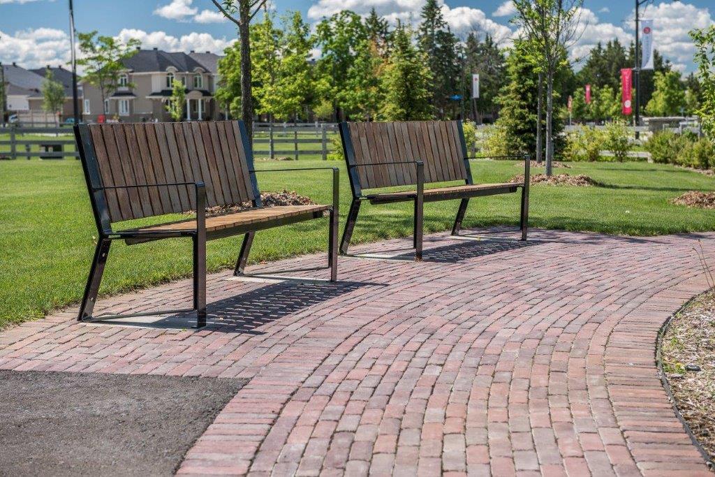 Lakeside Seating