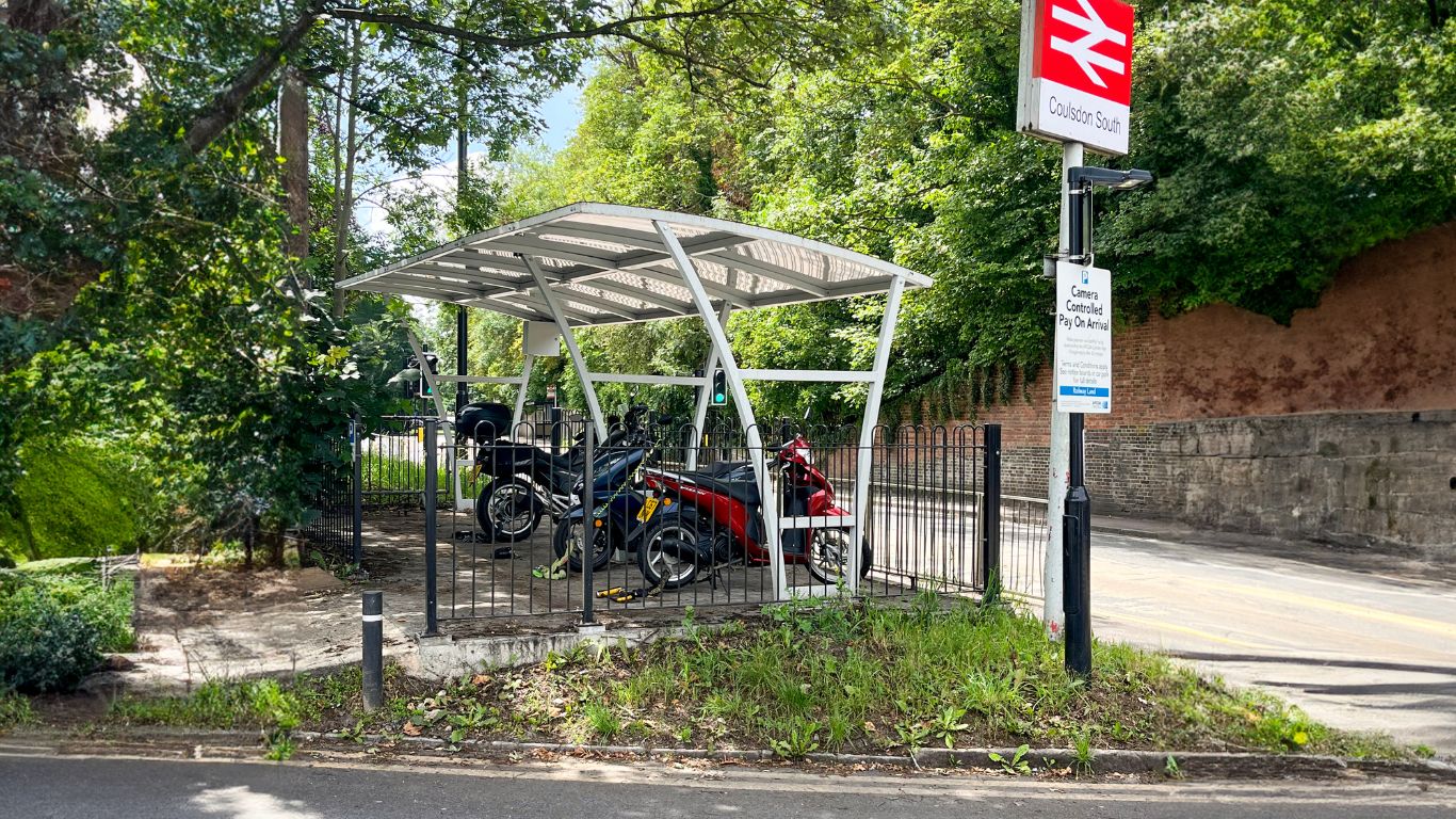 South Railway Station, Coulsdon